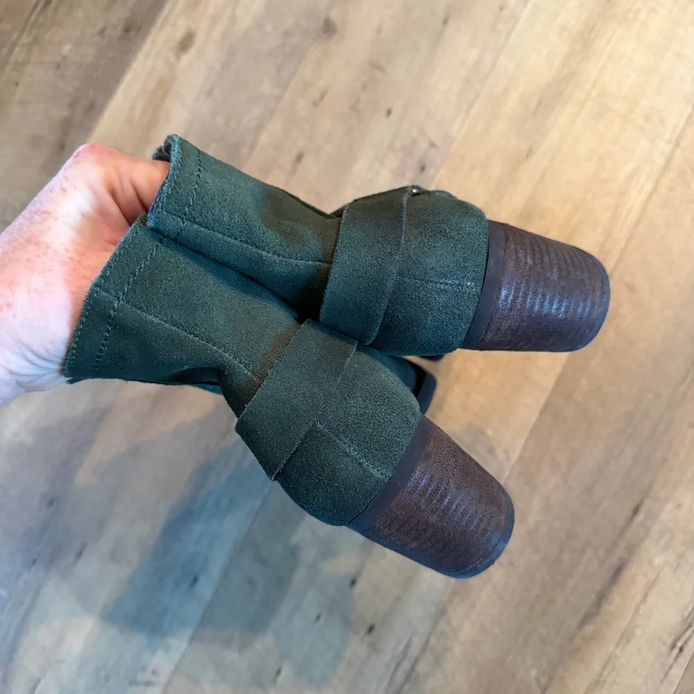 OTBT Dugas Forest Green Suede Ankle Boots